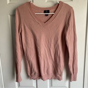 Worthington V Neck Pink Sweater Petite M